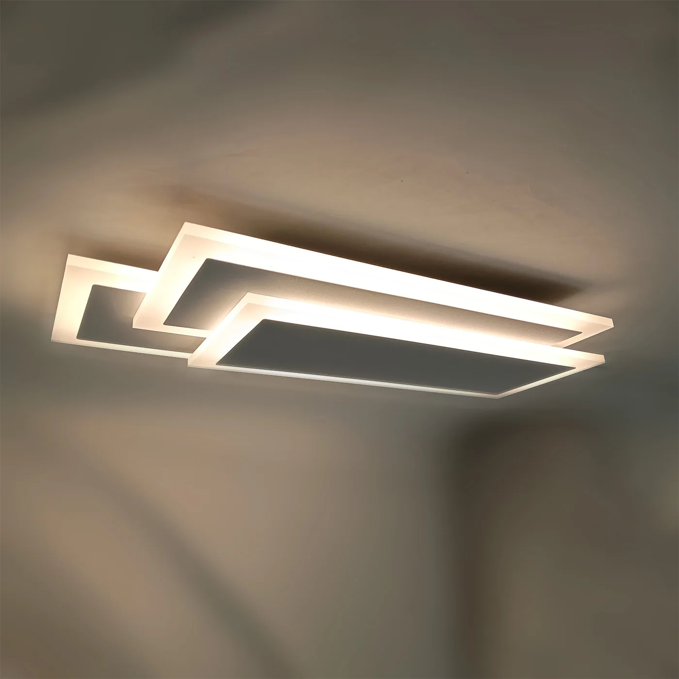 LM0334A-Plafón ORION rectangular – LED regulable con mando (52×25×5 cm) Plafón ORION rectangular con LED regulable e intercambio de color 3500–6500K mediante mando